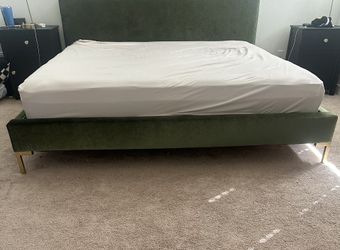 Urban Outfitters Velvet King Bed Frame – Discontinued – Excellent Condition