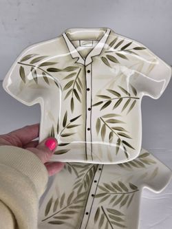 Island Aloha Palm Fronds Shirt Ceramic Appetizer Plates Set of 2 Tommy Bahama
