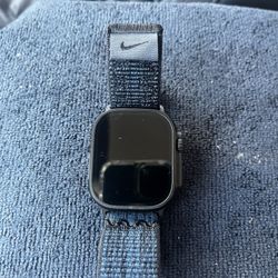 Apple Watch Ultra 2 GPS+Cellular 49MM