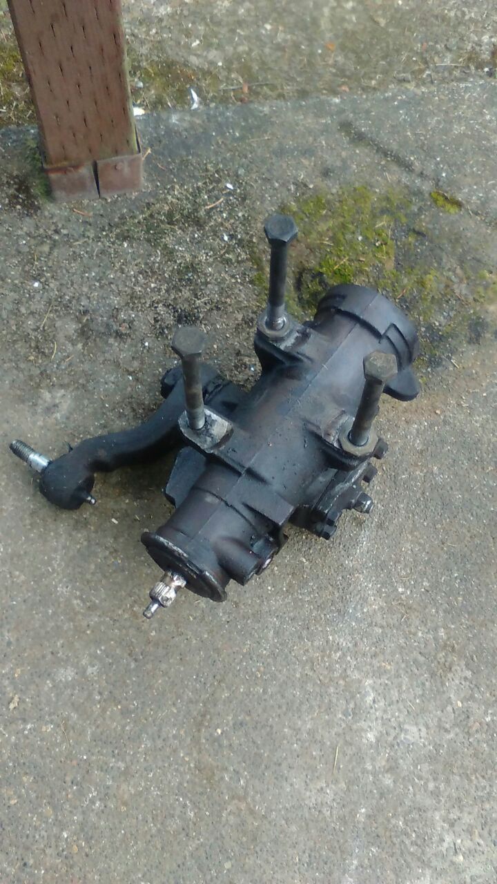 97 GMC Suburban Steering Box