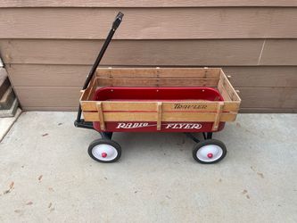 Radio Flyer Travler Wagon