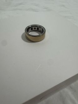 Oura ring