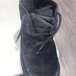 Black Uggs