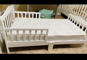 Toddler Bed With Mattress 