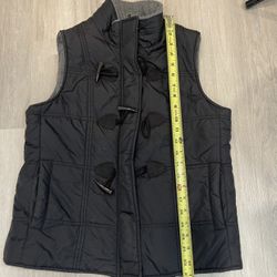 Kenneth Cole Vest 