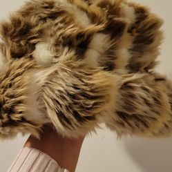 Parkhurst hat faux fur winter .. one size 