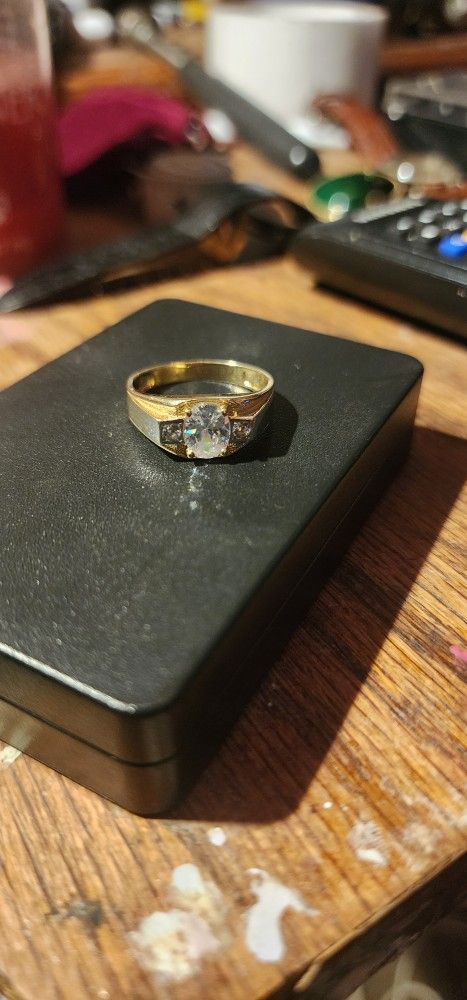 14k Gold  Ring 