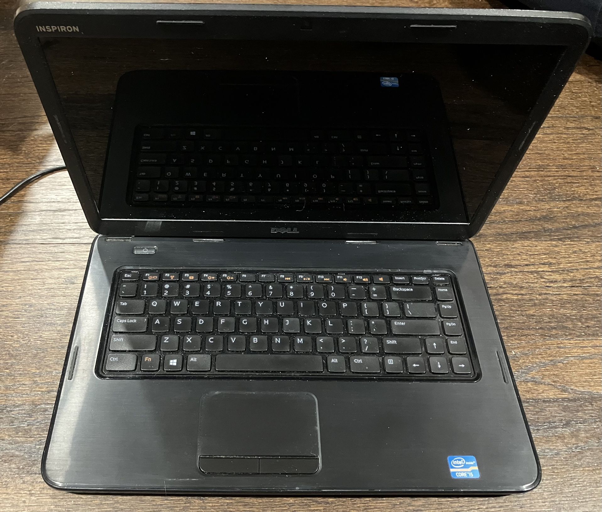 Dell Inspiron 3520 Laptop
