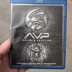 AVP Double Feature alien vs predator requiem 
