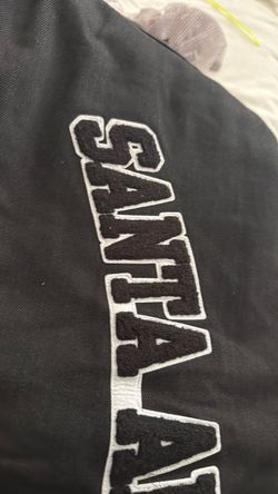 Black Levi’s 30 x 32 with logos
