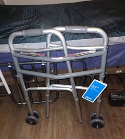 Two button walker