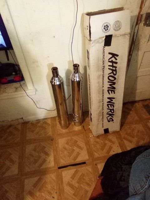 Khrome Weeks 4.50 Harley Class Tip Mufflers 