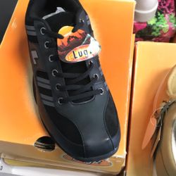 Lugs.  New  Size 8
