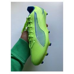 PUMA ULTRA 5 PLAY Firm Ground/Artificial Soccer Cleats Men’s sz 8 New NO BOX