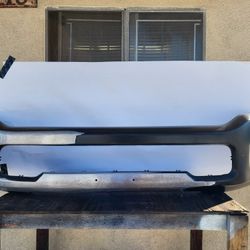 2019-2022 Dodge Ram 2500/3500 Front Bumper. OEM