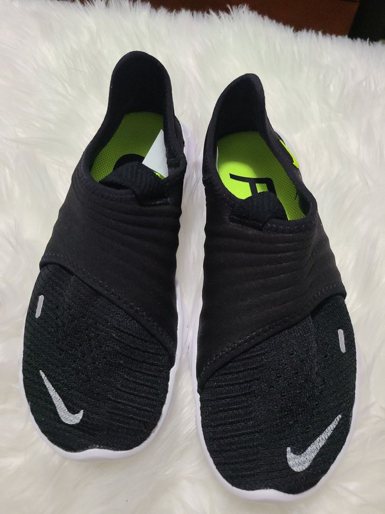 Nike Free RN Flyknit 3.0 Running Shoes Black AQ5708- 001 Women's Size 6.5