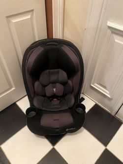 NEW JUST ASSEMBLED all in one . car seat 5-100 lbs rear and forward facing 