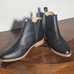 Nisolo Black Leather Ankle Boots Sz 9 New 1-1/8" heel $228 value!