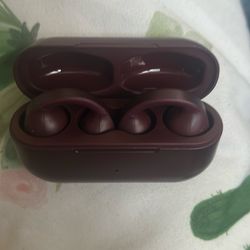 Earbuds