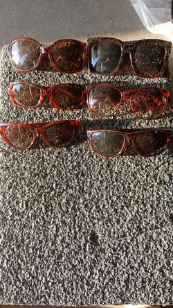 Lot of 6 Tortoise Shell Sunglasses
