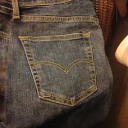 Levis 502