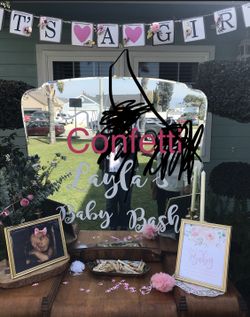 Baby shower decorations