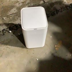 TOWNEW T1S Automatic Trash Can, 4.1 Gallon Rechargeable Touchless Motion Sensor Trash Can, Self-Sealing and Self-Changing Smart Garbage Can with Lid f