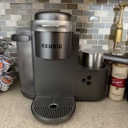 Keurig Coffee Machine 