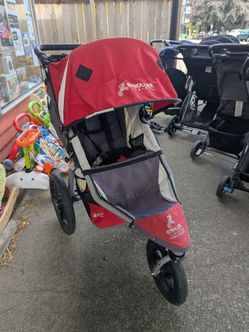 BOB Stroller Strides single jogger jogging stroller