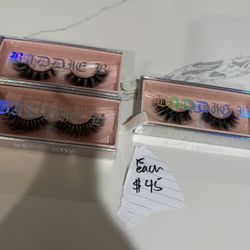 ✨ Baddie B Lashes - 3 Styles✨