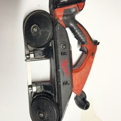 Milwaukee Bandsaw 