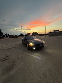 Nissan Maxima S