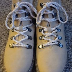 Women's Or Jr's Beige Boots