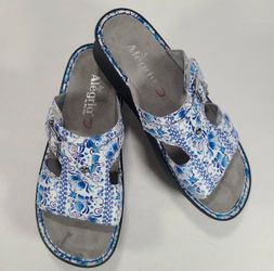 Alegria Peggy Good China Blue White Floral Leather Comfort Sandals Women Size 8
