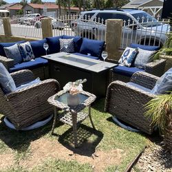 Patio furniture set outdoor new in the box