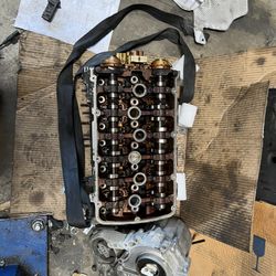 2004 To 2010 Volkswagen Touareg Cylinder Head 