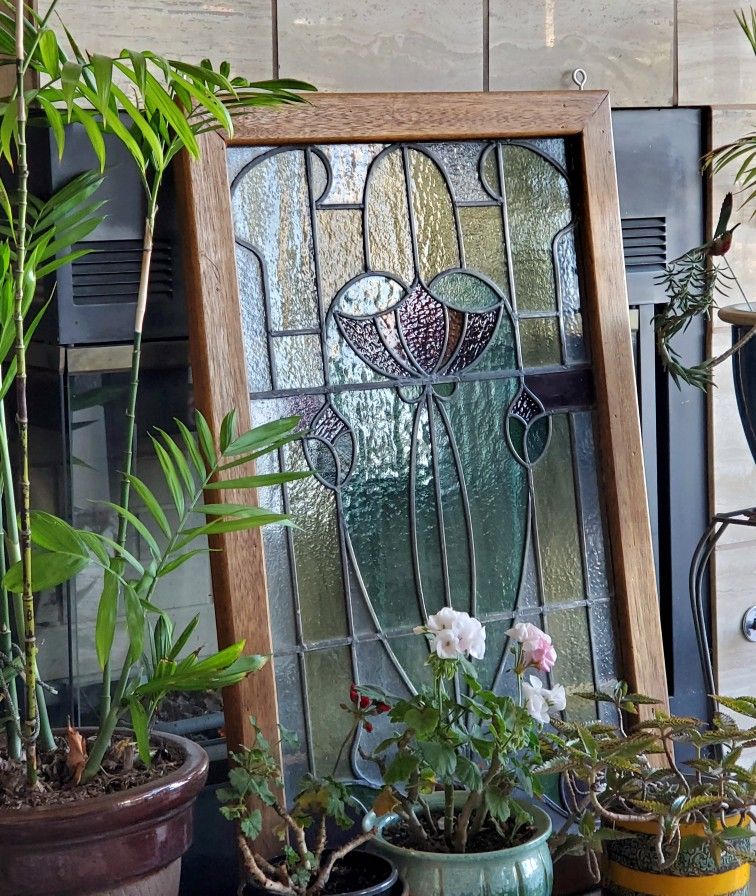 Stained Glass Vintage design, in custom wood frame.