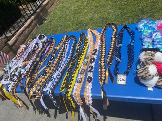 Graduation leis