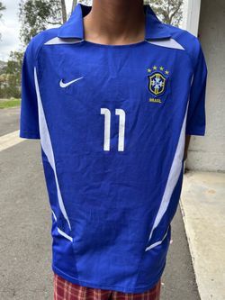 Brazil 2002 Retro Ronaldinho Jersey Blue Away