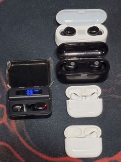 Used Earbuds