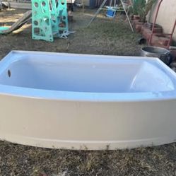 Bathtub  