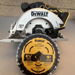 20V MAX Cordless Brushless 6-1/2 in. Sidewinder Style Circular Saw (Tool Only) new
