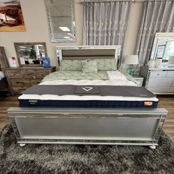 4 PC KING BEDROOM SET 