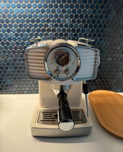 Retro espresso machine