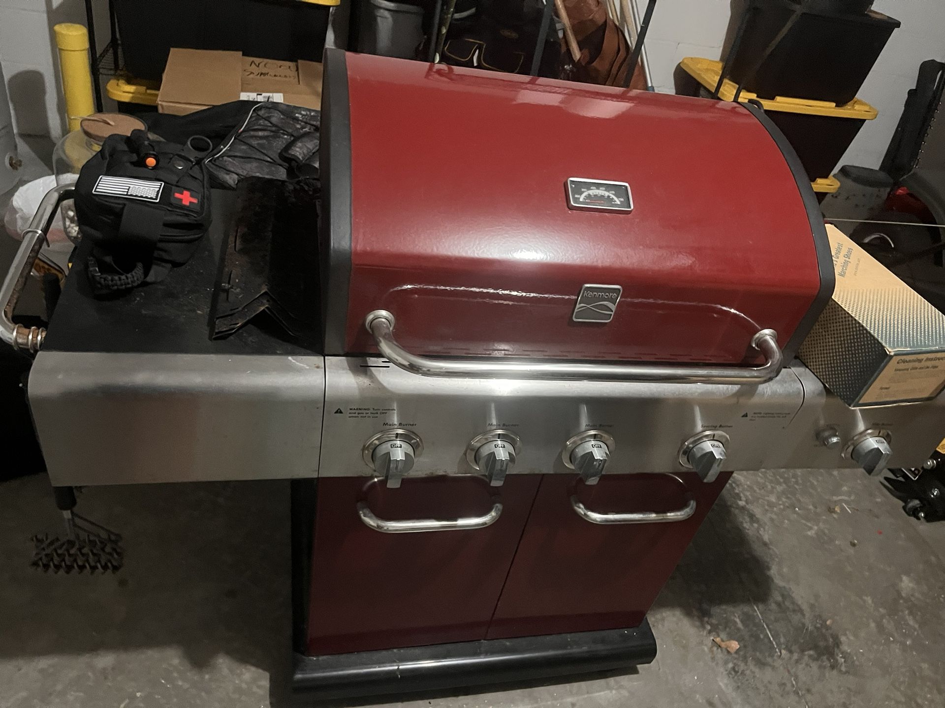 Moving Grill Dresser Game Table