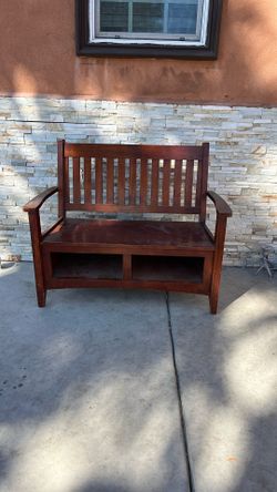 Bench Seat With Storage