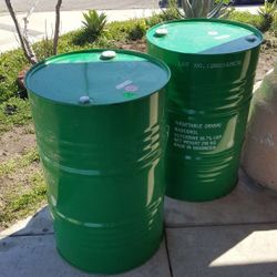 55 Gallon Metal Drums Clothes Top $20 Each Series Buyers