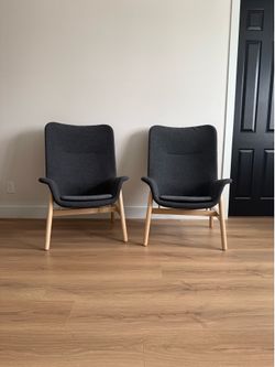 2 Grey accent chairs