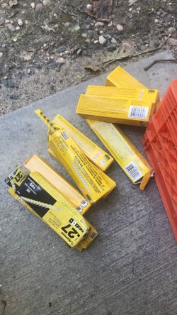 27 Caliber Plastic 10 Shot Strip , Work With Ramset Hilti And Other Gun 10 Boxes