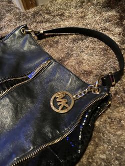 MICHAEL KORS ... black bag